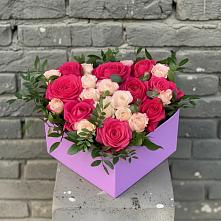 Цветочная композиция из Розы в коробке в Певеке