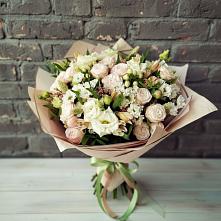 Букет цветов из:  Альстромерии, Розы и Хризантемы в Певеке