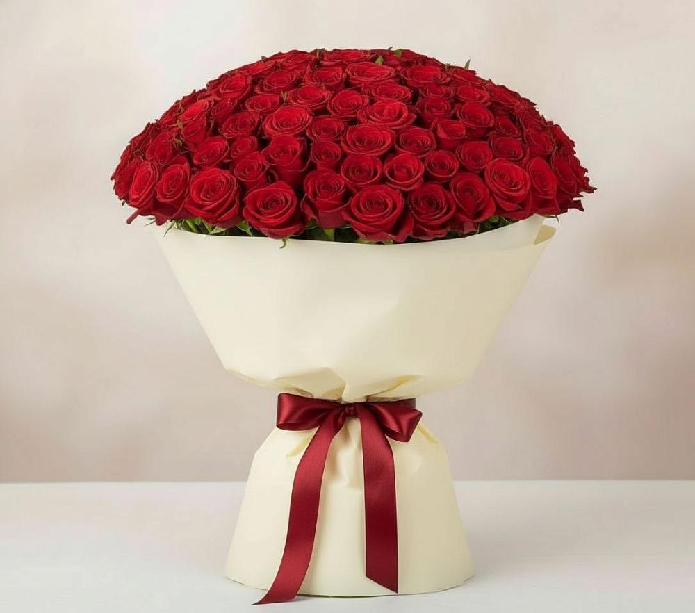 Букет 101 Красная роза Милано в Певеке