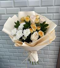 Букет цветов из:  Розы и Хризантемы в Певеке