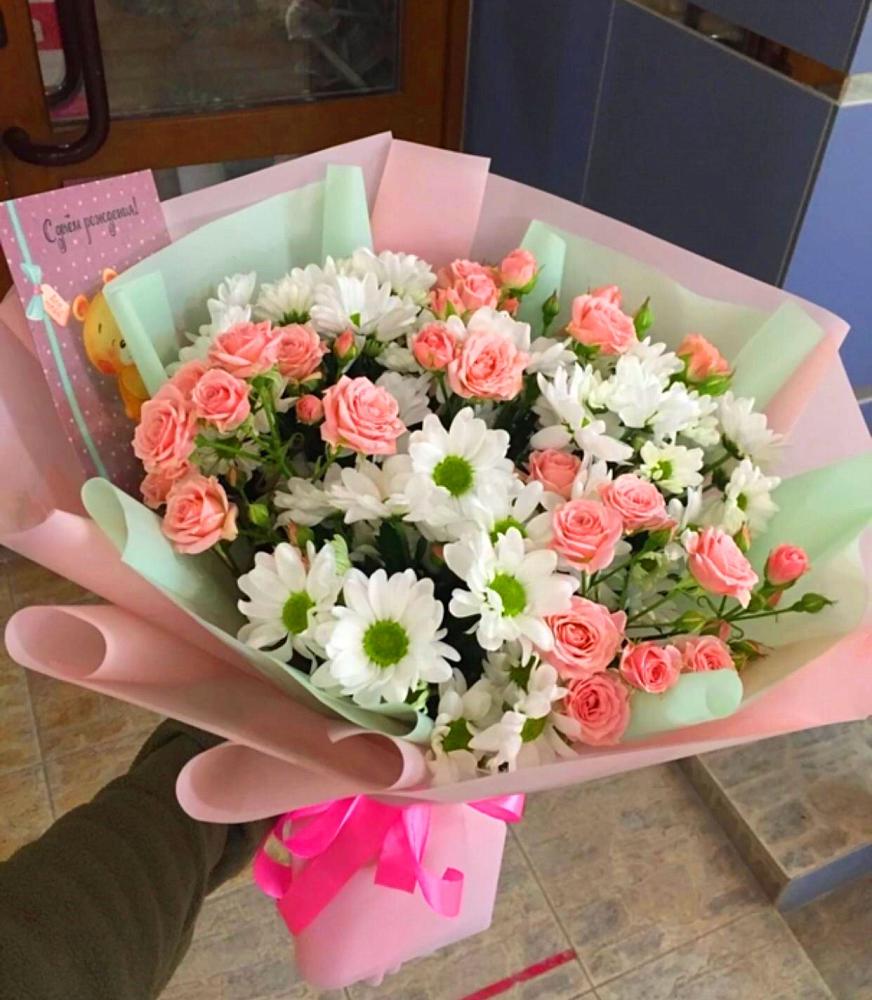 Букет цветов из: Розы и Хризантемы в Певеке