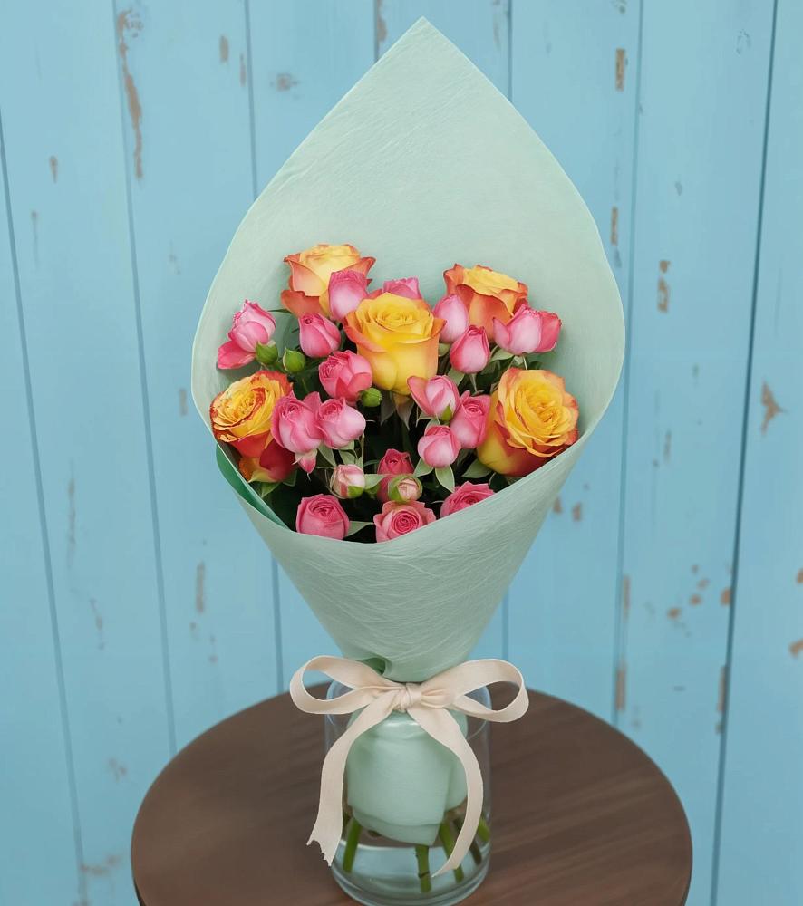 Букет цветов из: Розы в Певеке