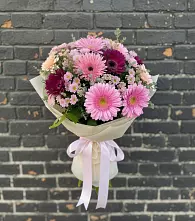 Букет цветов из:  Герберы и Хризантемы в Певеке