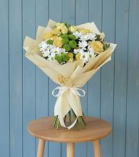 Букет цветов из:  Хризантемы и Розы в Певеке