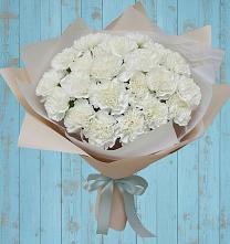 Букет цветов из:  Гвоздики в Певеке